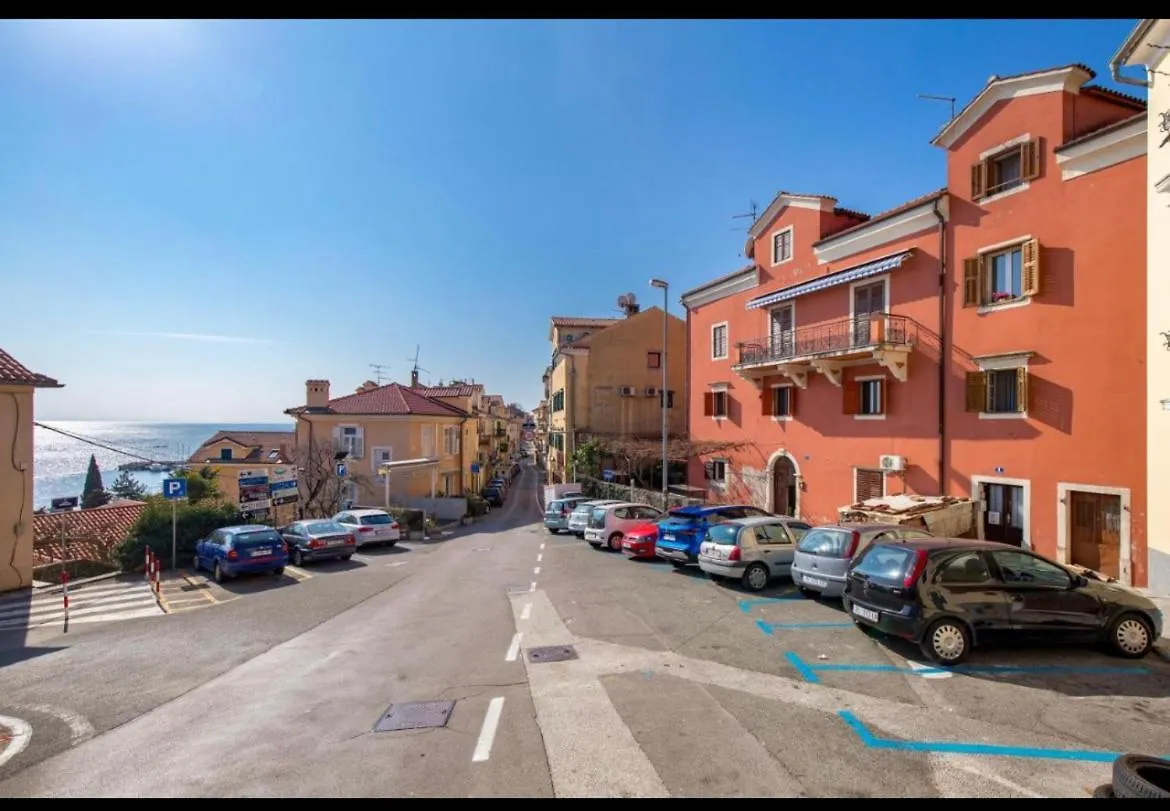 Apartment Pm Volosko Seaside 0*, Opatija Croatia